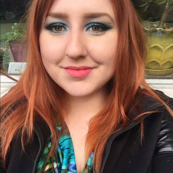 Meet your Posher, Kat! =^-.-^= - Picture 7 of 9